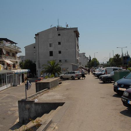 Guest House Evropa Ulcinj Quarto foto